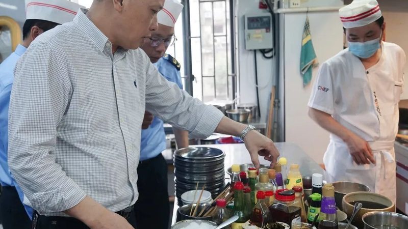 揭秘重庆火锅底料：十大厂家背后的秘密