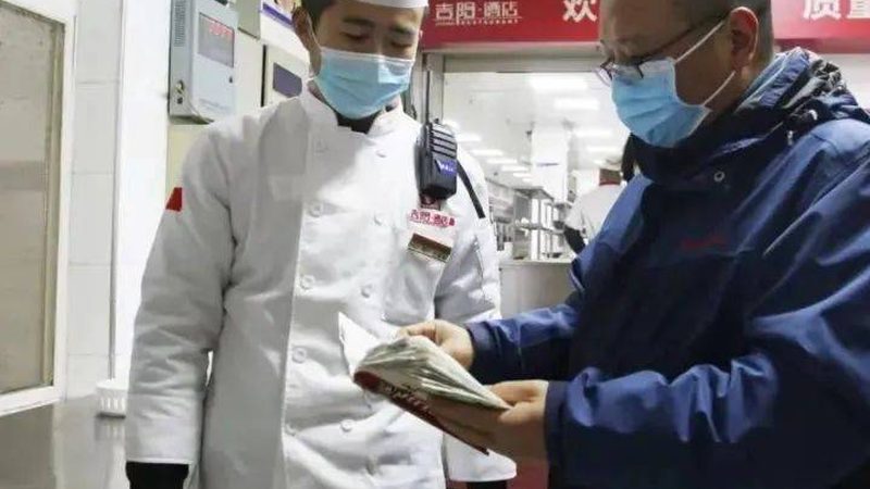 昆明鲜花饼饼干的独特魅力：揭秘其制作工艺与品质保障**